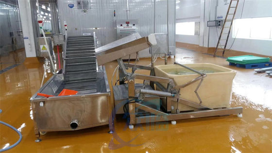 Lifting platform raw material feeding machine fish and shrimp high pressure cleaning machine lifting conveyor belt