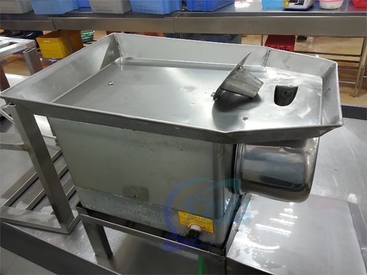 Stainless Steel Durable Prawn Cut Machine , 120W Shrimp Peeler And Deveiner Machine